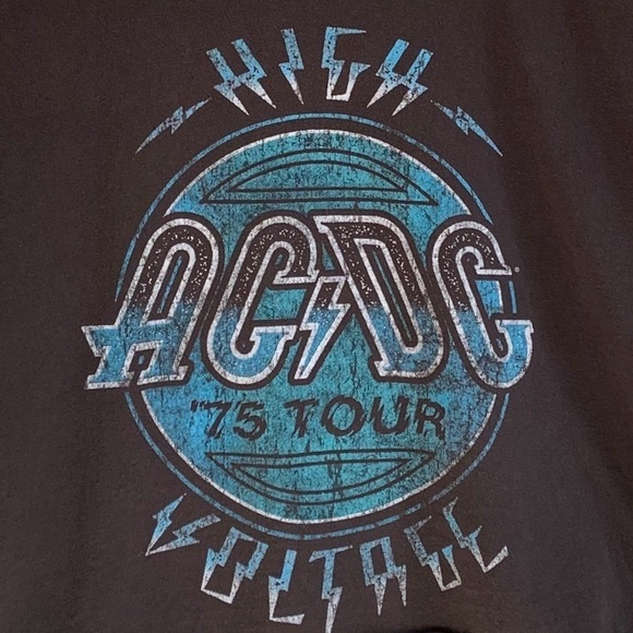 AC/DC Officially Licensed Distressed Gray “High Voltage” Graphic Crop T-Shirt - Picture 4 of 5